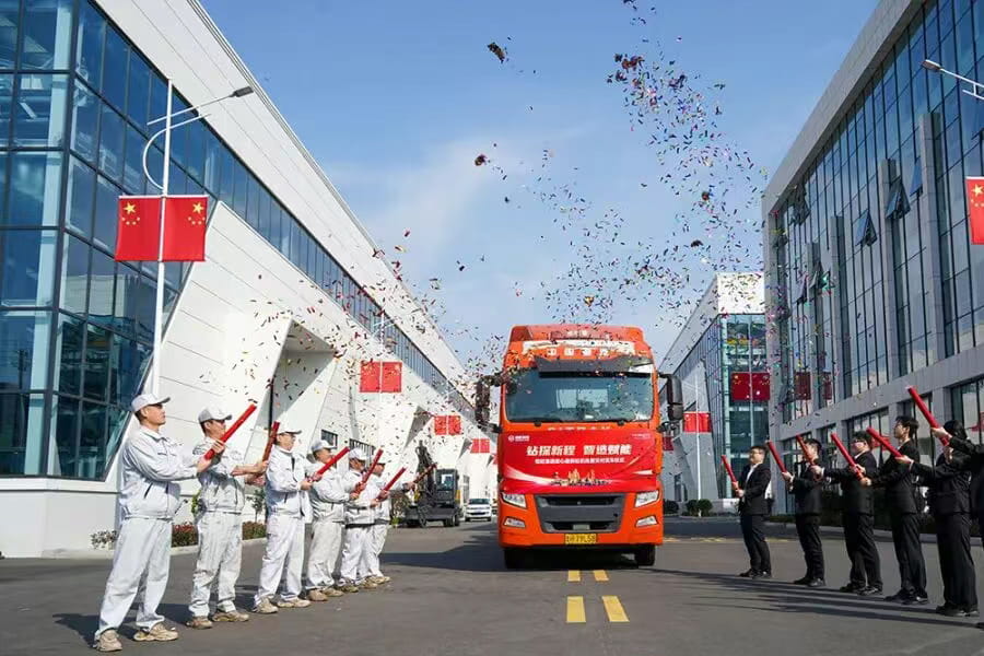 "New Drilling Journey, Intelligent Empowerment" - Hengwang Group Successfully Holds Batch Delivery Ceremony for Core Exploration Rigs! Fully Hydraulic Core Drill Rigs, Core Exploration Rigs, Mining Drill Rigs